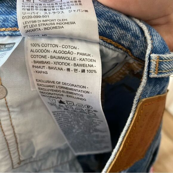 Levi’s 501 Distressed Button Fly Denim Blue Jeans - Picture 8 of 10